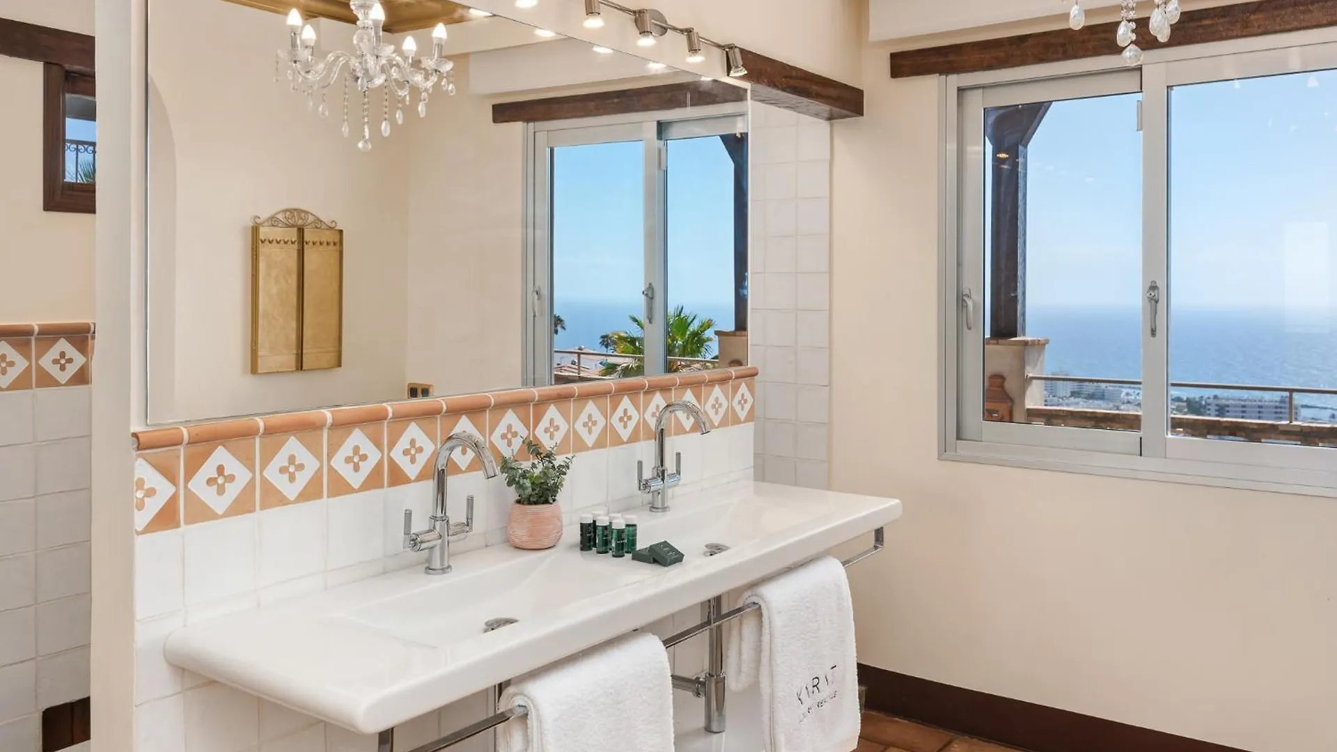 Karat Villa Toscana Costa Adeje 0*,  İspanya