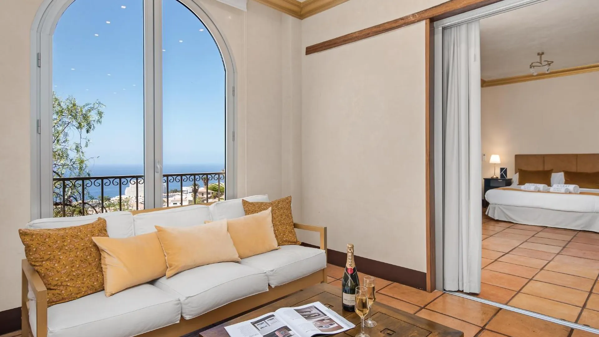 Karat Villa Toscana Costa Adeje 0*,